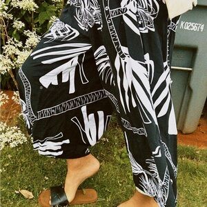 Missing Polynesia Palazzo Pants